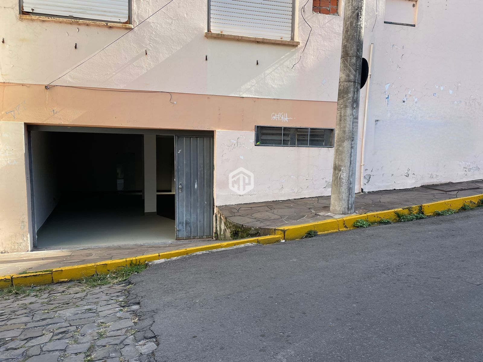 Conjunto Comercial-Sala à venda com 1 quarto, 128m² - Foto 1