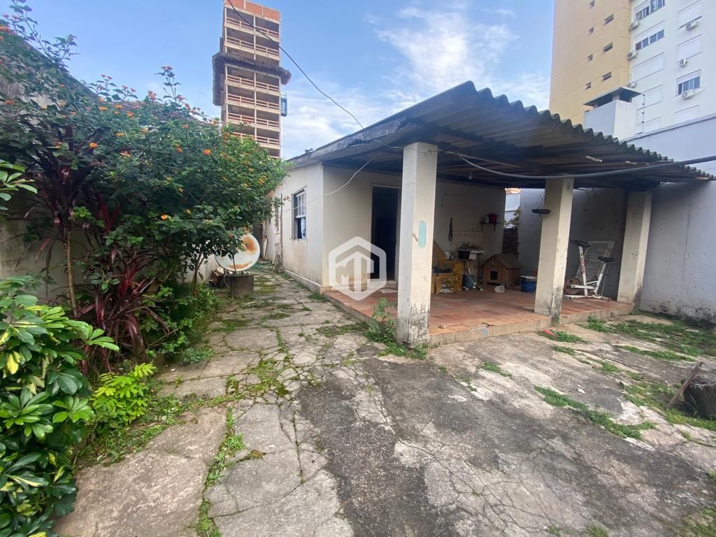 Lote/Terreno de 1 quarto, 1490m² no bairro Nossa Senhora de Fátima, em Santa Maria | Eu Corretor