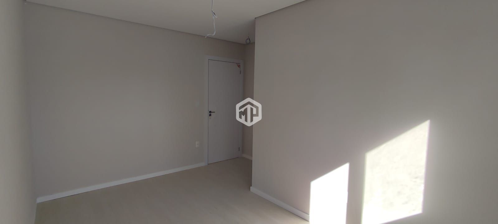 Apartamento à venda com 2 quartos, 66m² - Foto 11