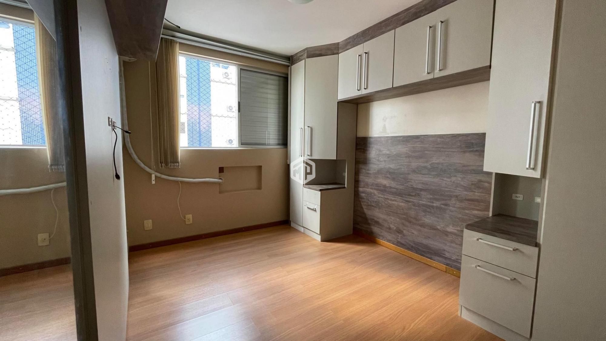 Apartamento à venda com 3 quartos, 73m² - Foto 8