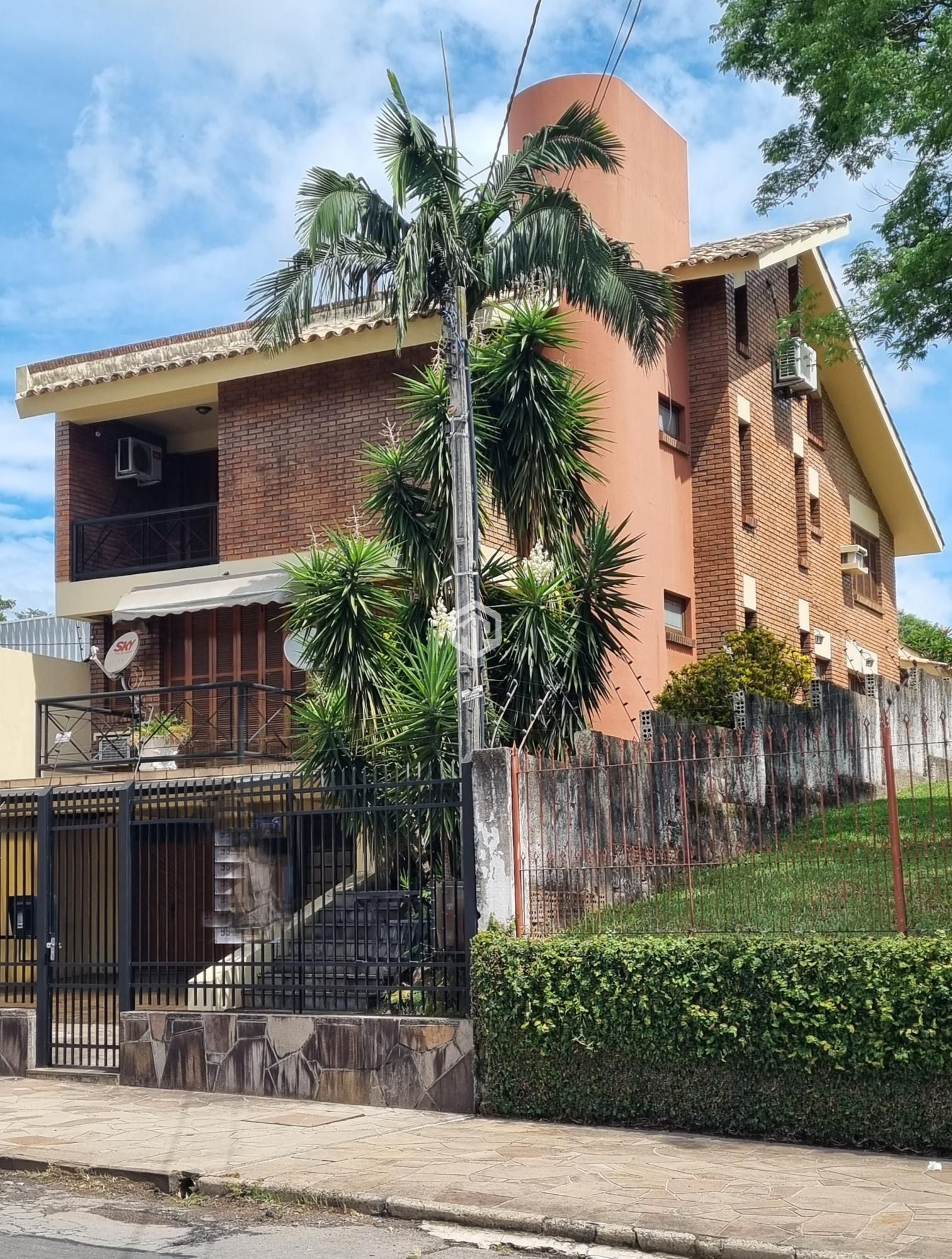 Casa de 3 quartos, 390m² no bairro Carolina, em Santa Maria | Eu Corretor