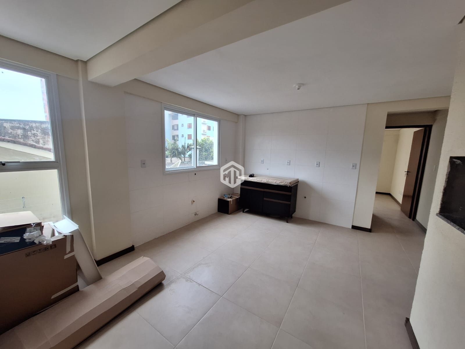 Apartamento à venda com 1 quarto, 45m² - Foto 2