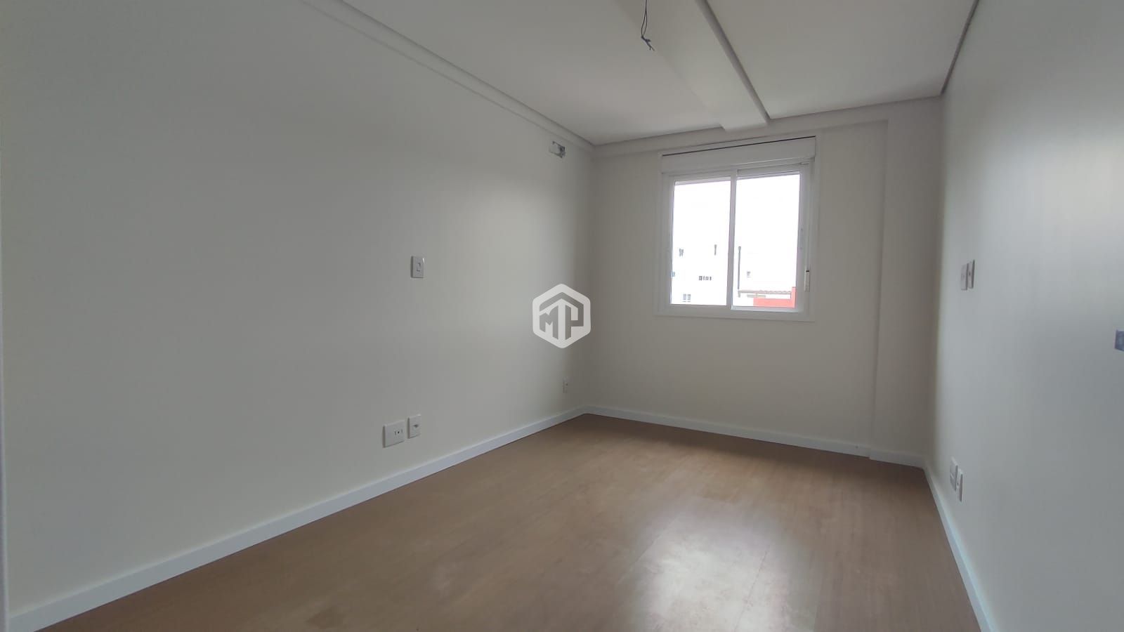 Apartamento à venda com 2 quartos, 81m² - Foto 13