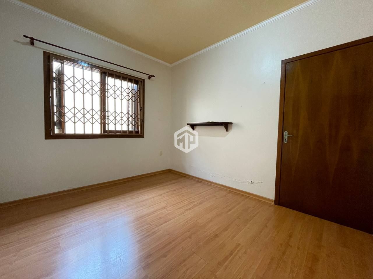 Casa à venda com 3 quartos, 213m² - Foto 8