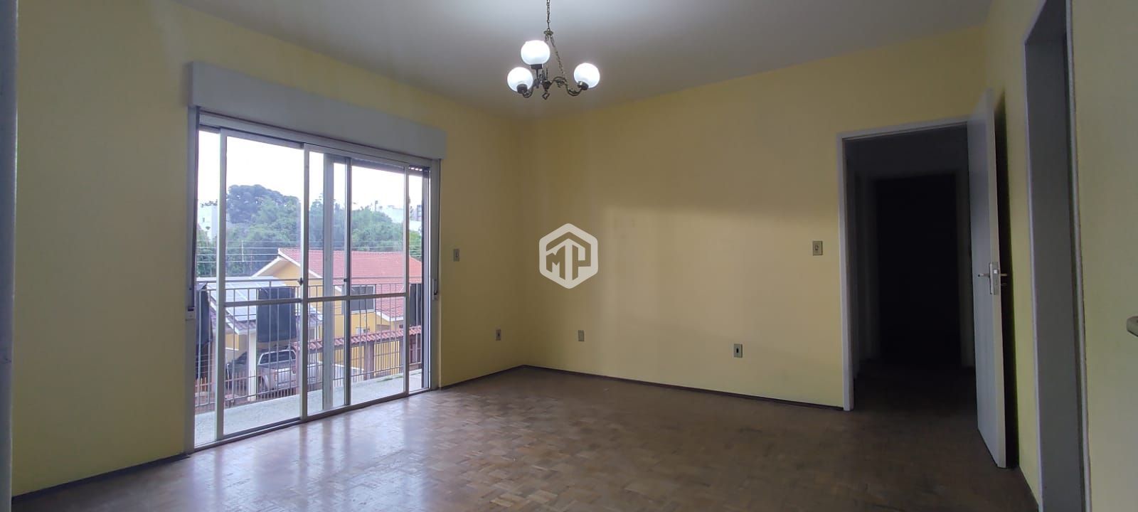 Apartamento à venda com 3 quartos, 92m² - Foto 1