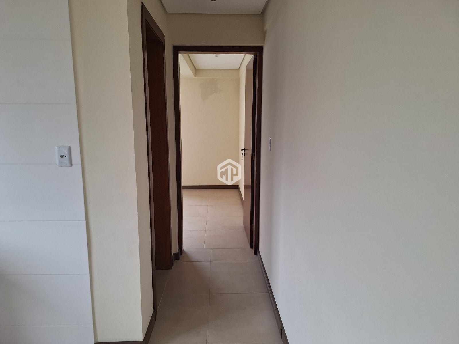 Apartamento à venda com 1 quarto, 45m² - Foto 8