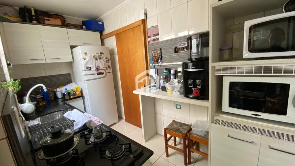 Apartamento à venda com 3 quartos, 100m² - Foto 11