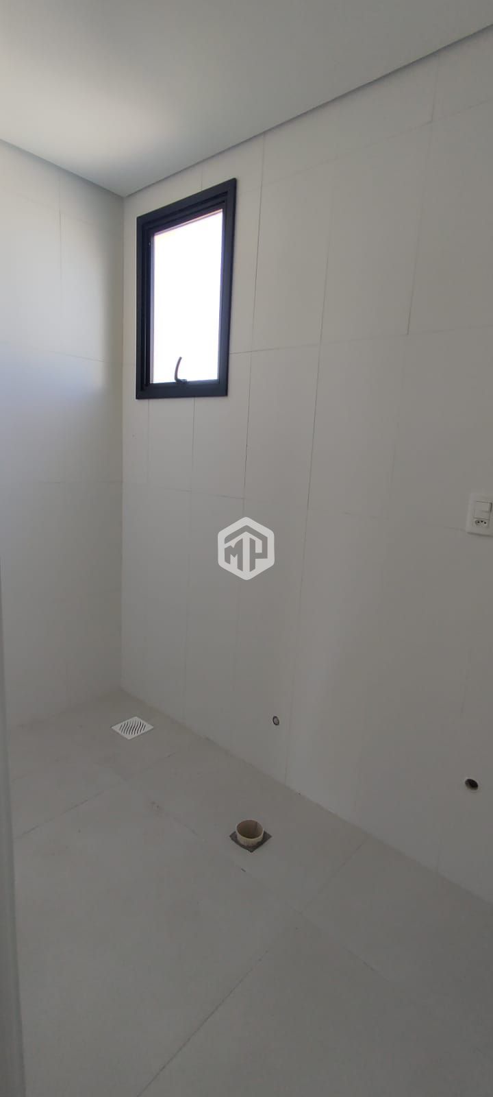 Apartamento à venda com 2 quartos, 76m² - Foto 10