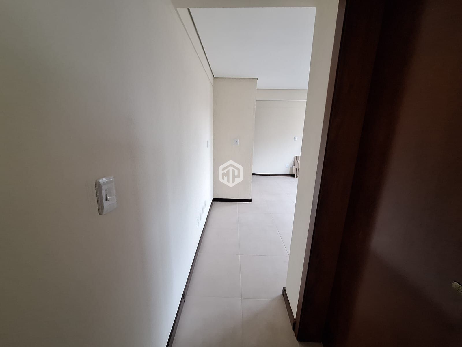 Apartamento à venda com 1 quarto, 45m² - Foto 7