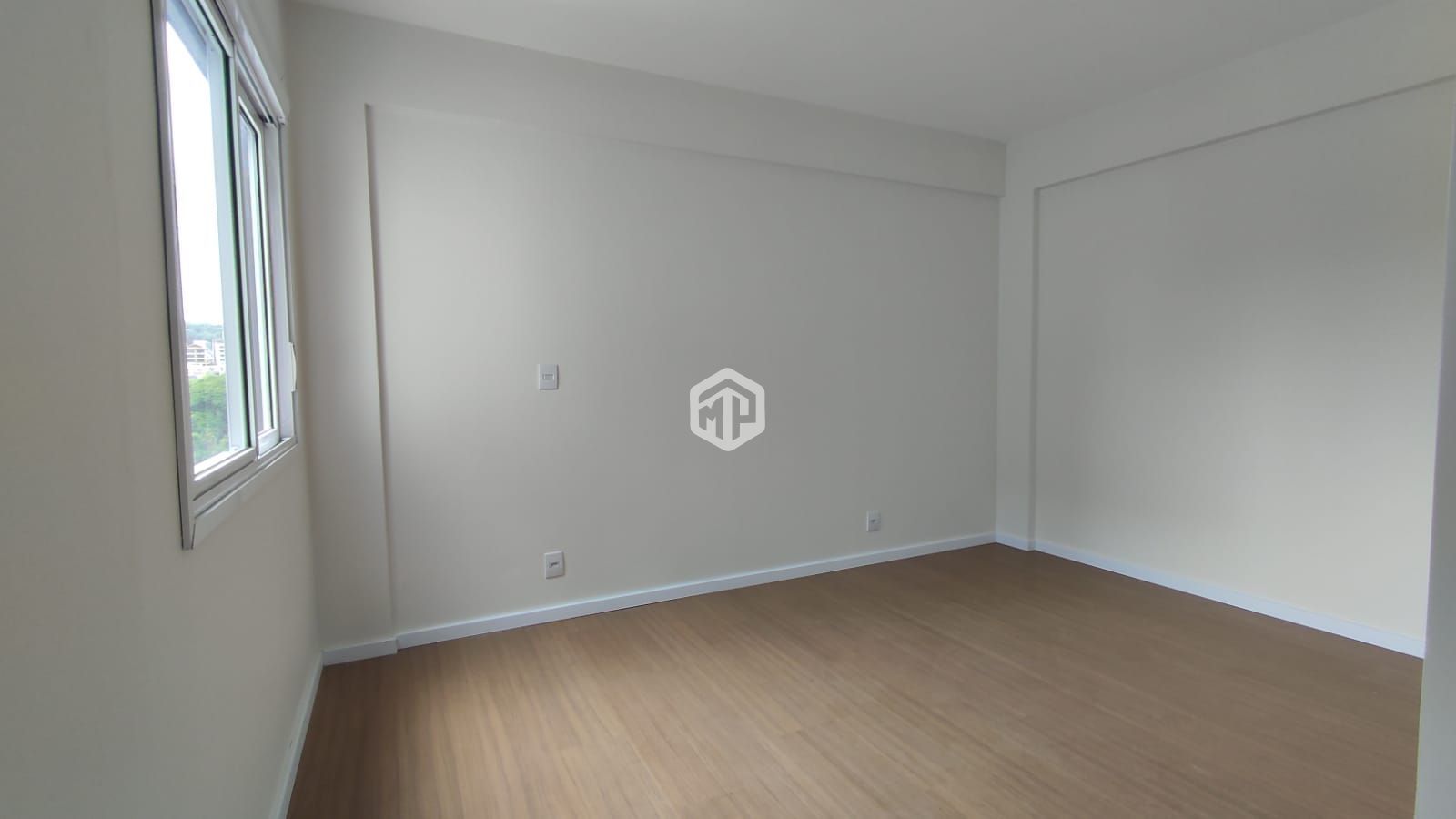 Apartamento à venda com 2 quartos, 81m² - Foto 19