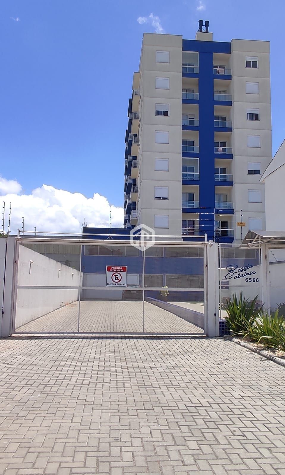 Apartamento à venda com 1 quarto, 38m² - Foto 1