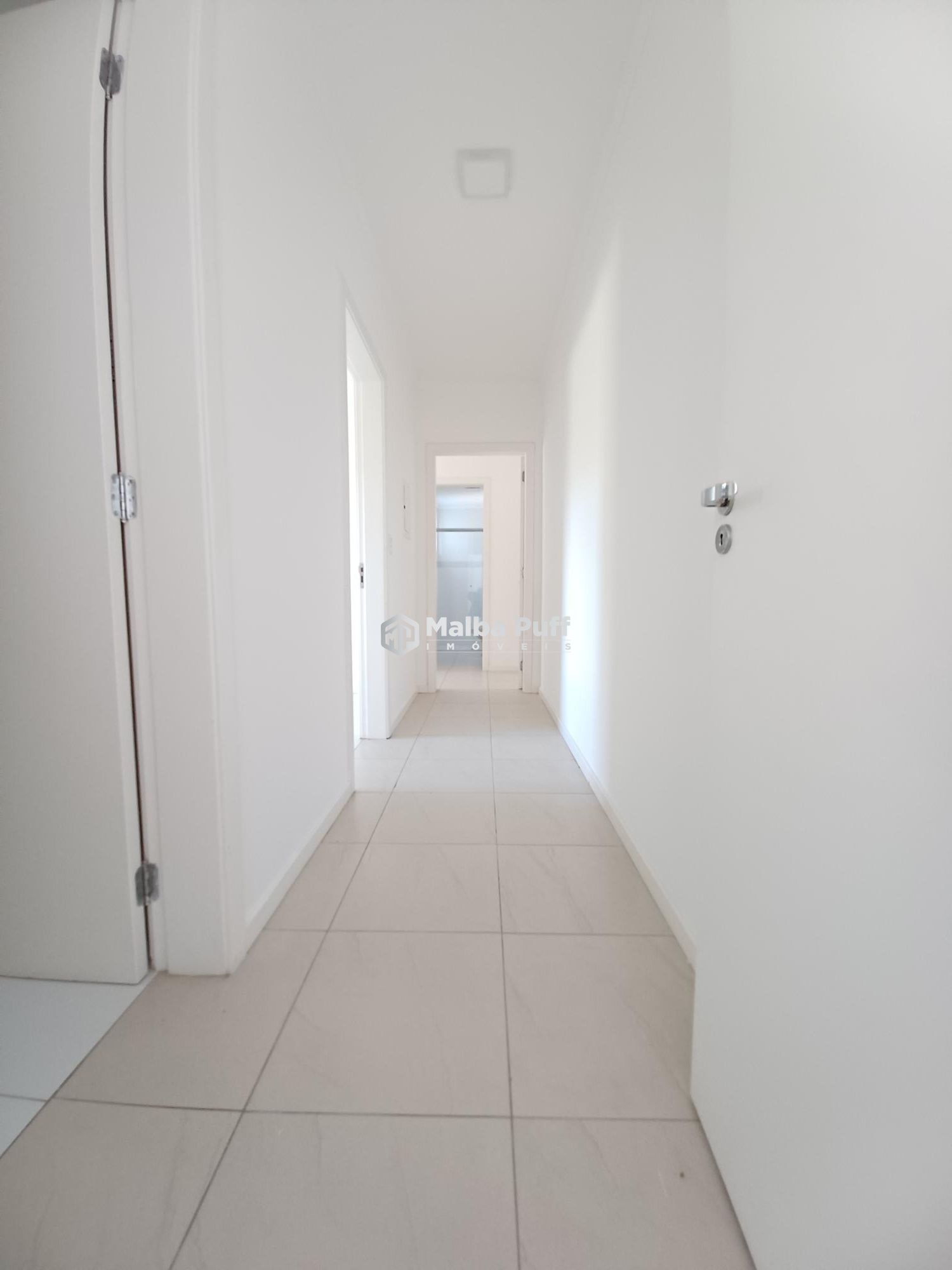 Apartamento à venda com 2 quartos, 97m² - Foto 8