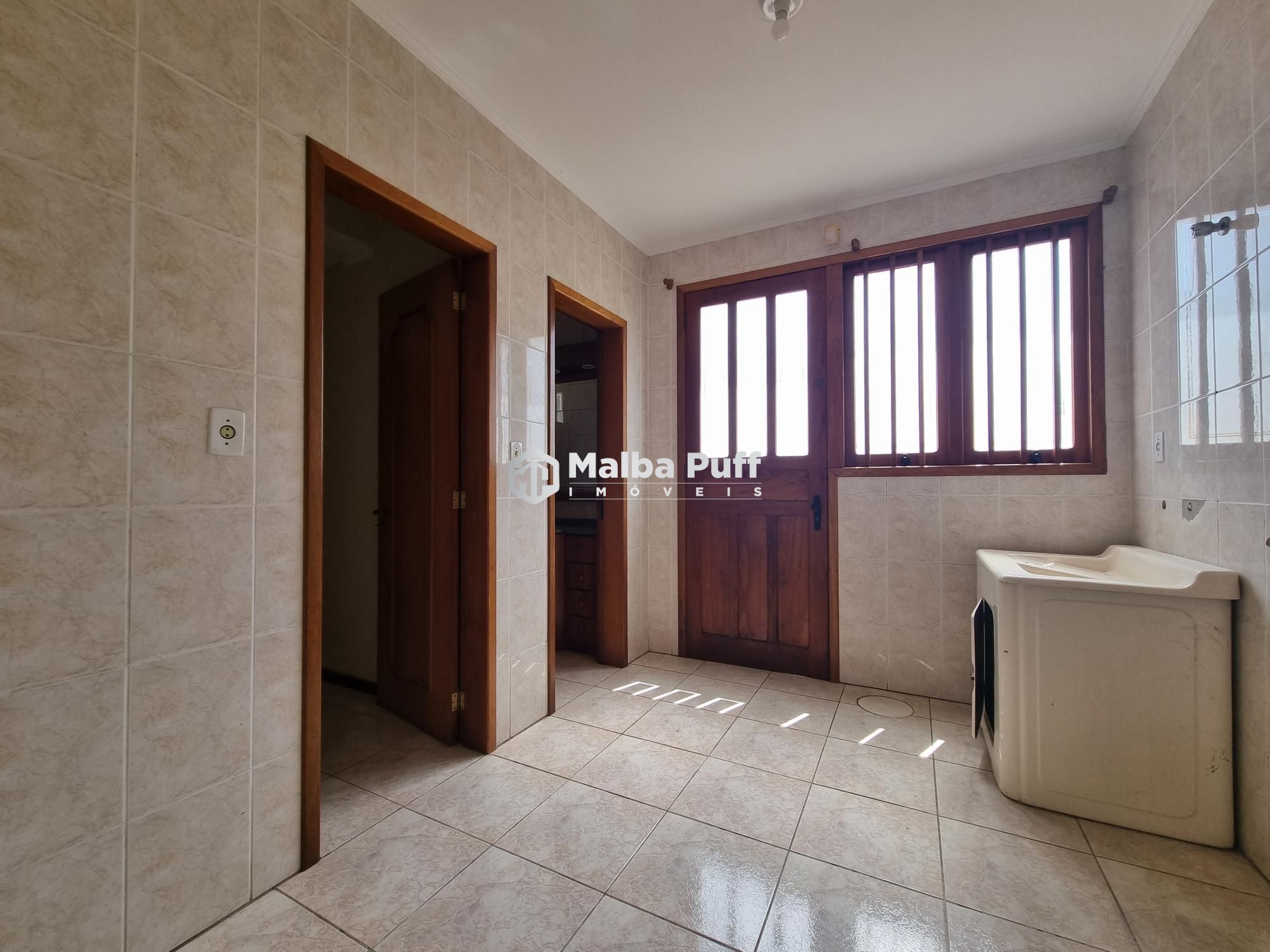 Casa à venda com 3 quartos, 390m² - Foto 16