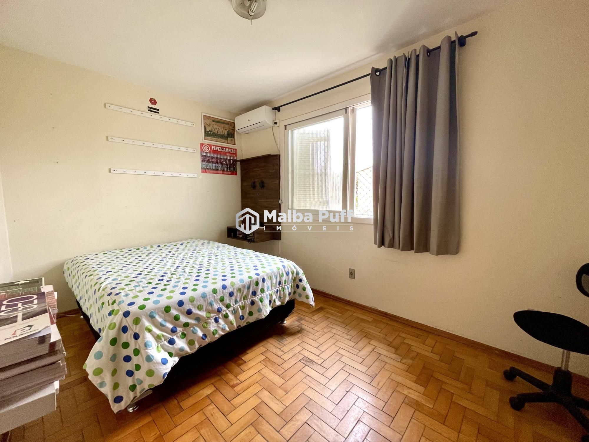 Casa à venda com 3 quartos, 170m² - Foto 9