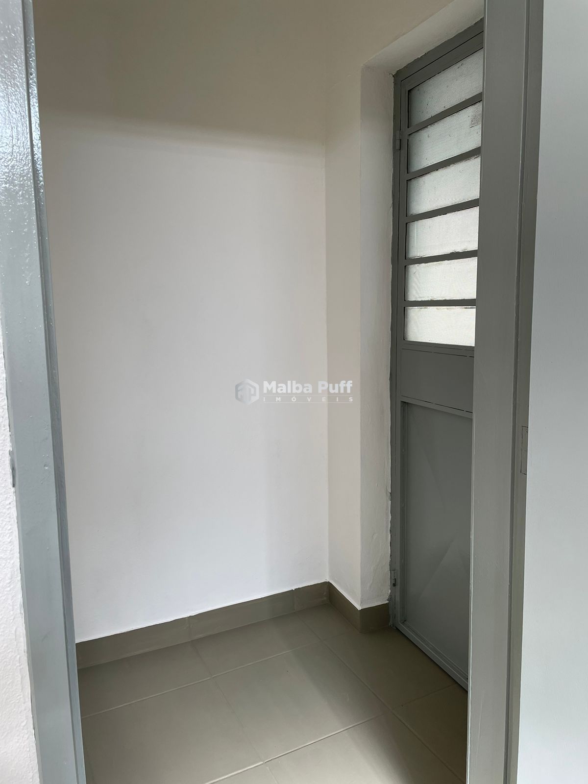 Conjunto Comercial-Sala à venda com 1 quarto, 128m² - Foto 12