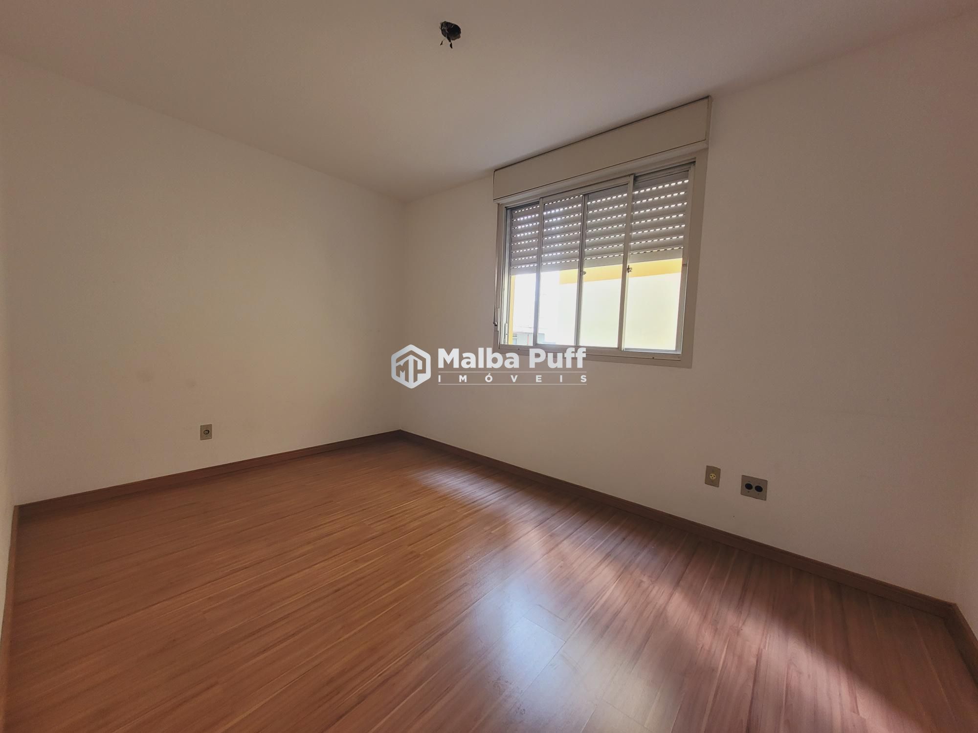 Apartamento à venda com 2 quartos, 87m² - Foto 5