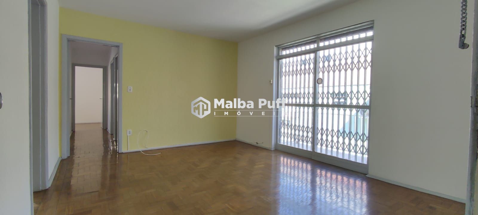 Apartamento à venda com 2 quartos, 80m² - Foto 2