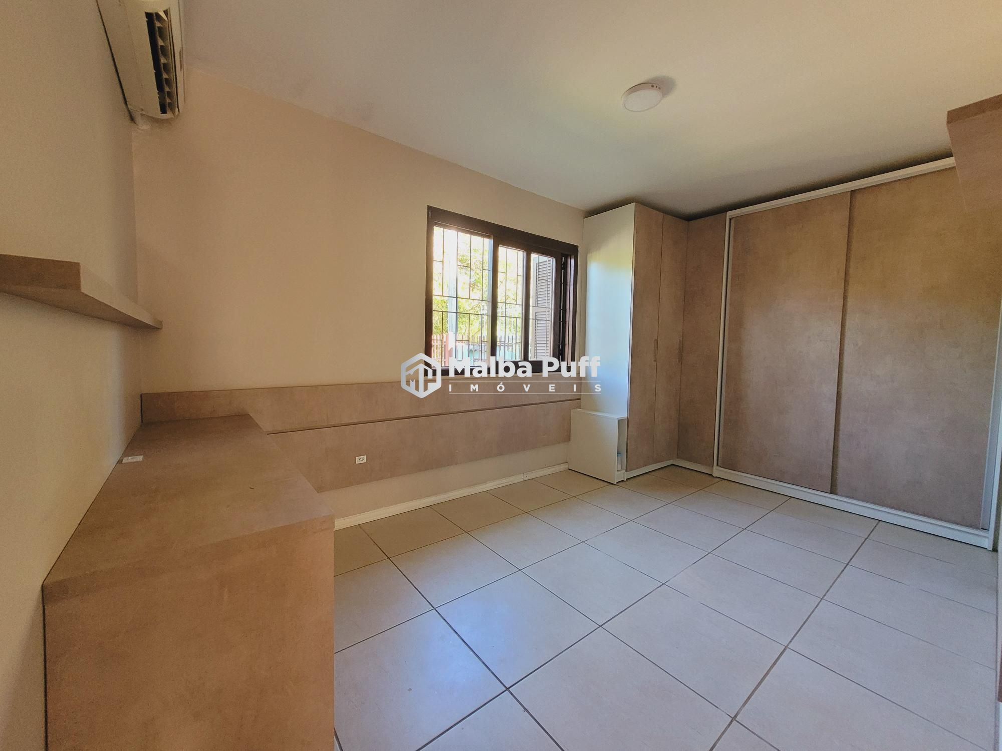 Casa à venda com 3 quartos, 96m² - Foto 5