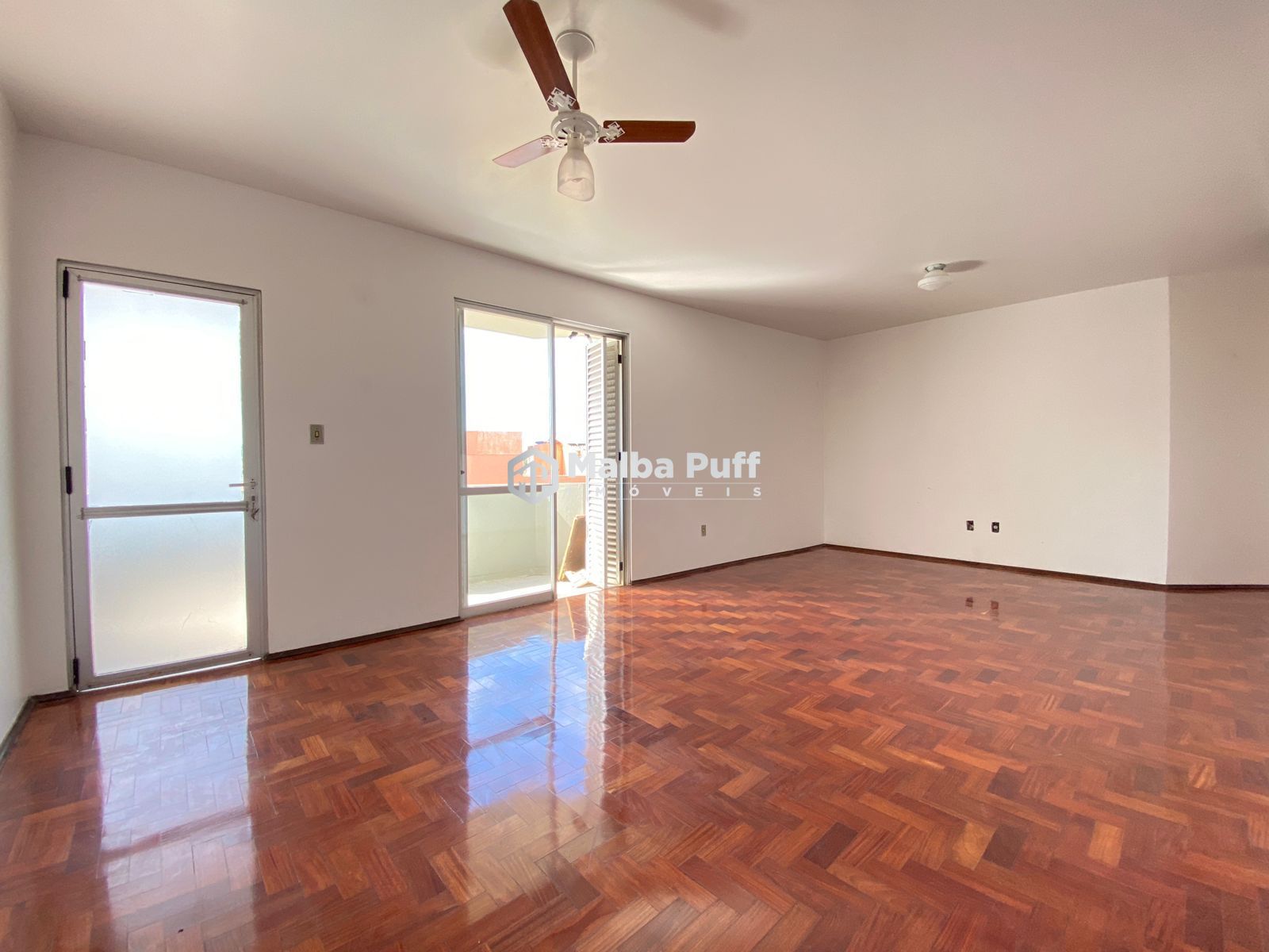 Apartamento à venda com 2 quartos, 102m² - Foto 6