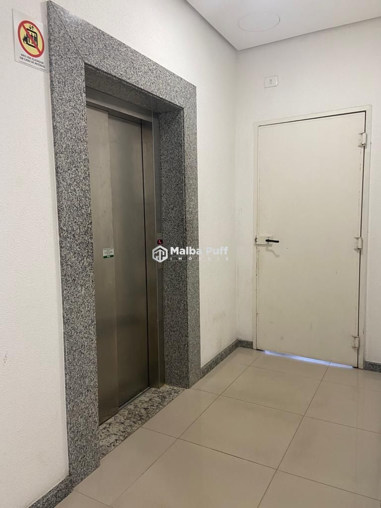 Apartamento à venda com 1 quarto, 40m² - Foto 3