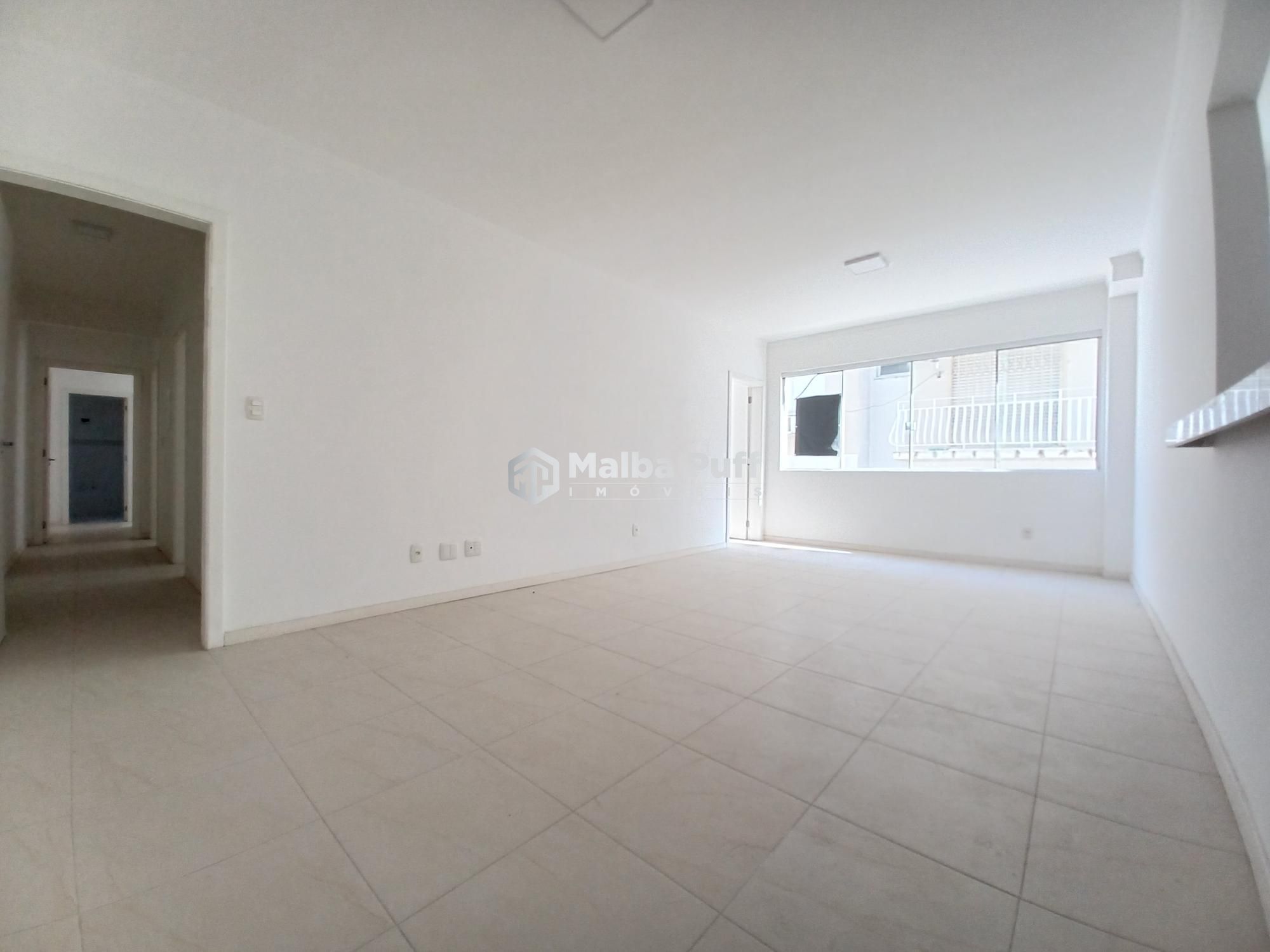 Apartamento de 3 quartos, 126m² no bairro Km 3, em Santa Maria | Eu Corretor