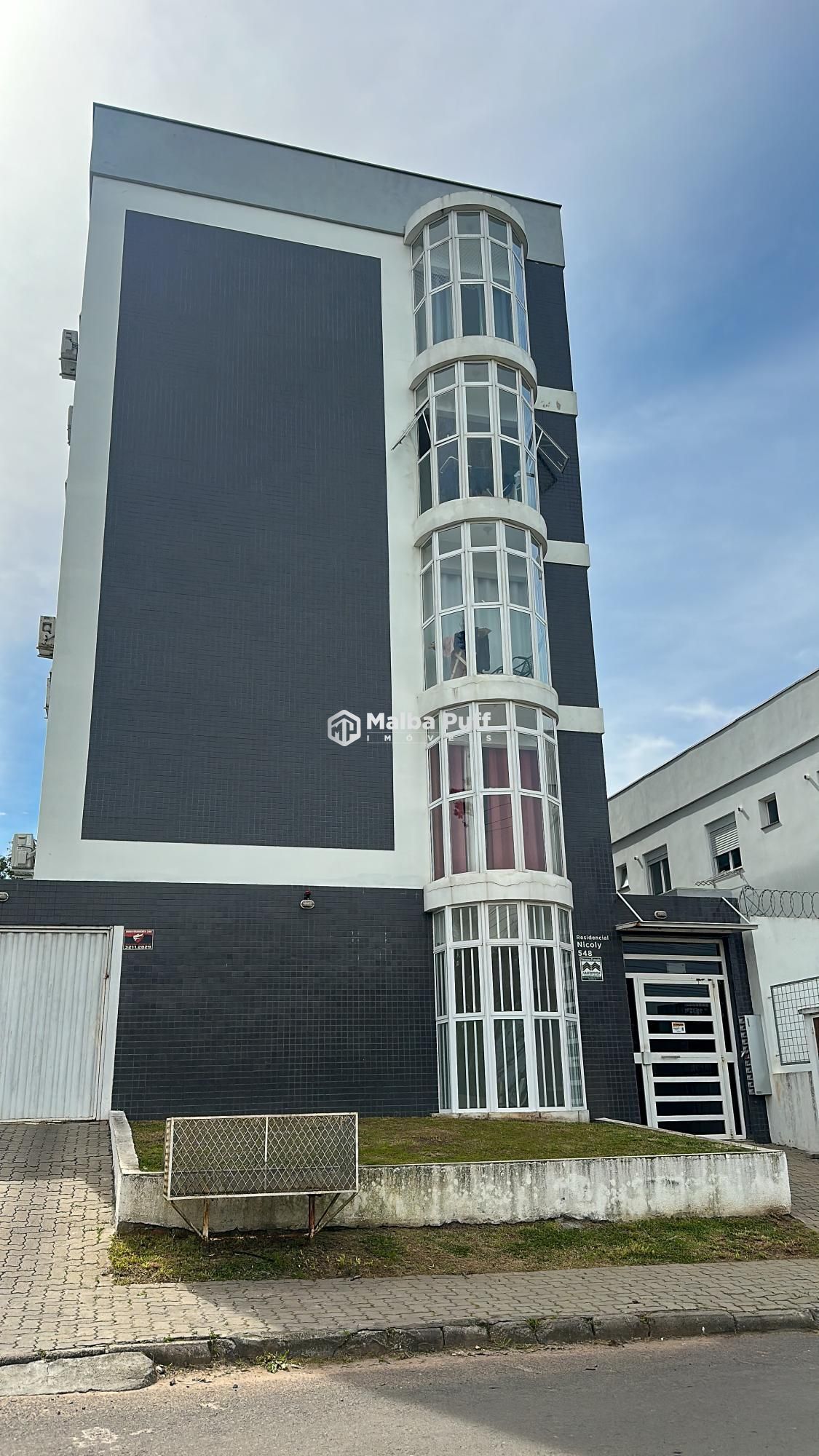Apartamento de 2 quartos, 71m² no bairro Dom Antônio Reis, em Santa Maria | Eu Corretor