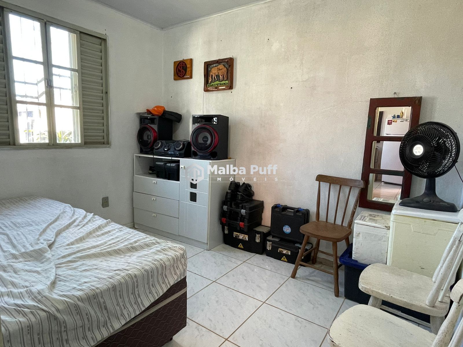 Casa à venda com 2 quartos, 96m² - Foto 2