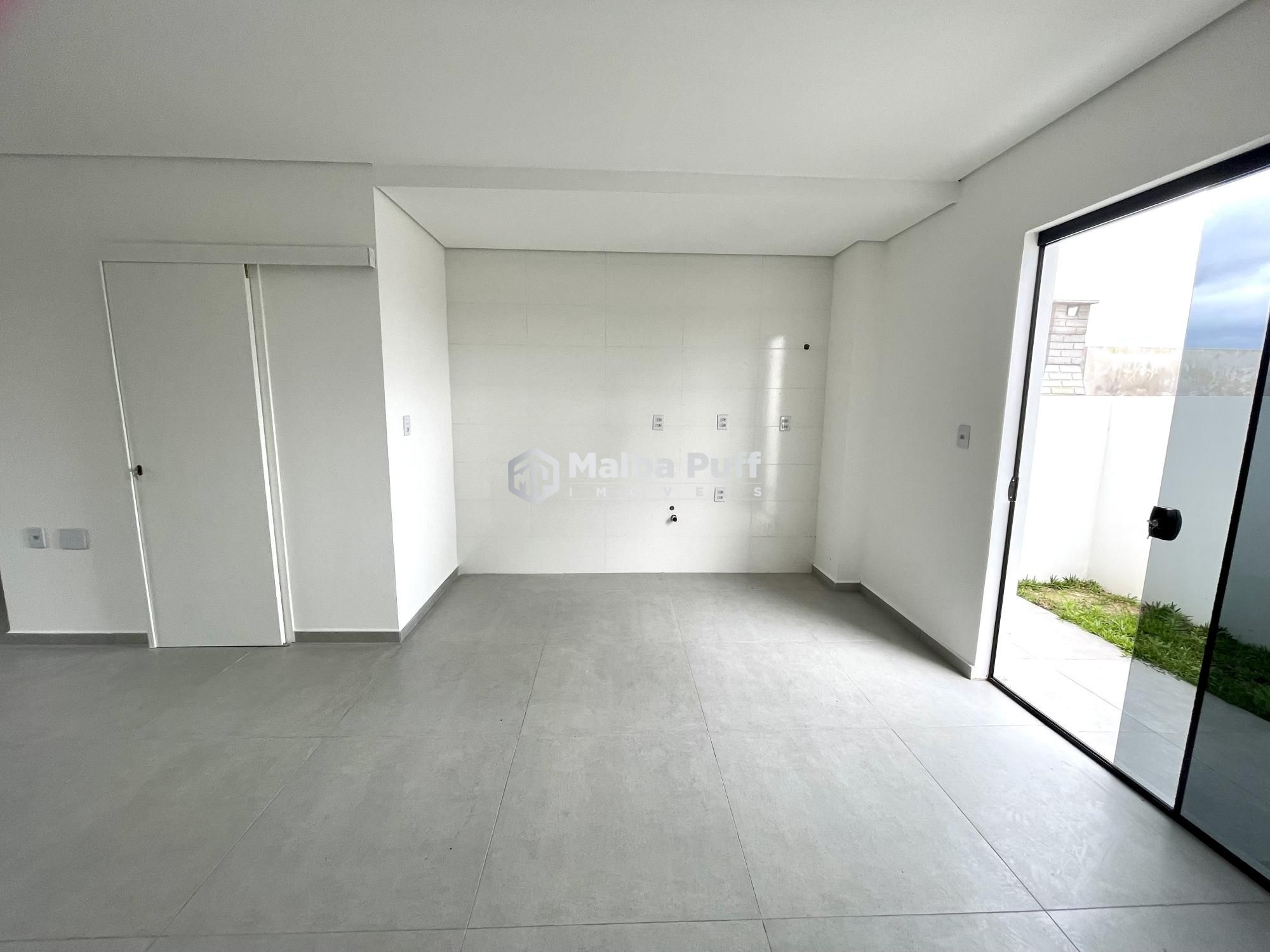 Casa à venda com 2 quartos, 100m² - Foto 4