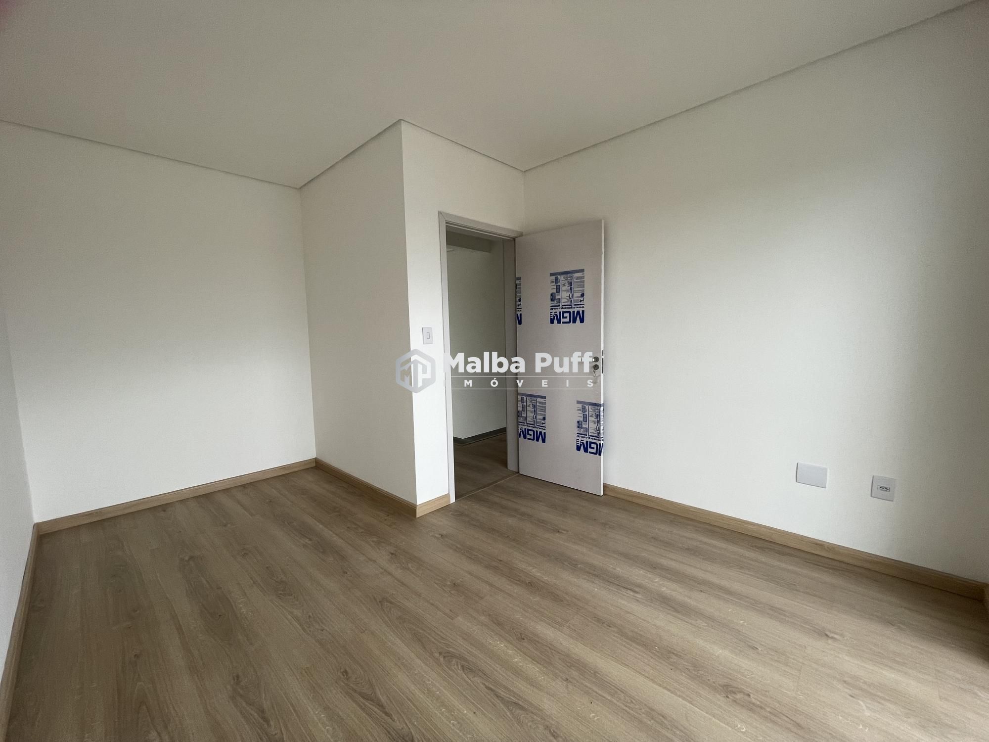 Casa à venda com 2 quartos, 100m² - Foto 9