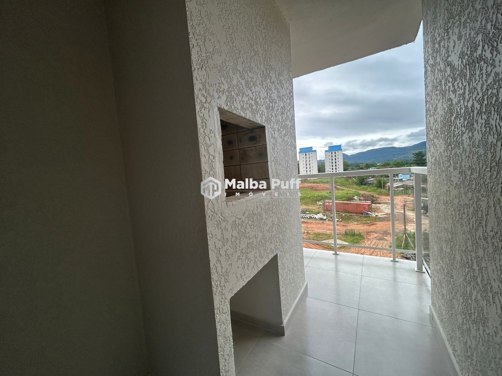 Apartamento à venda com 2 quartos, 52m² - Foto 2