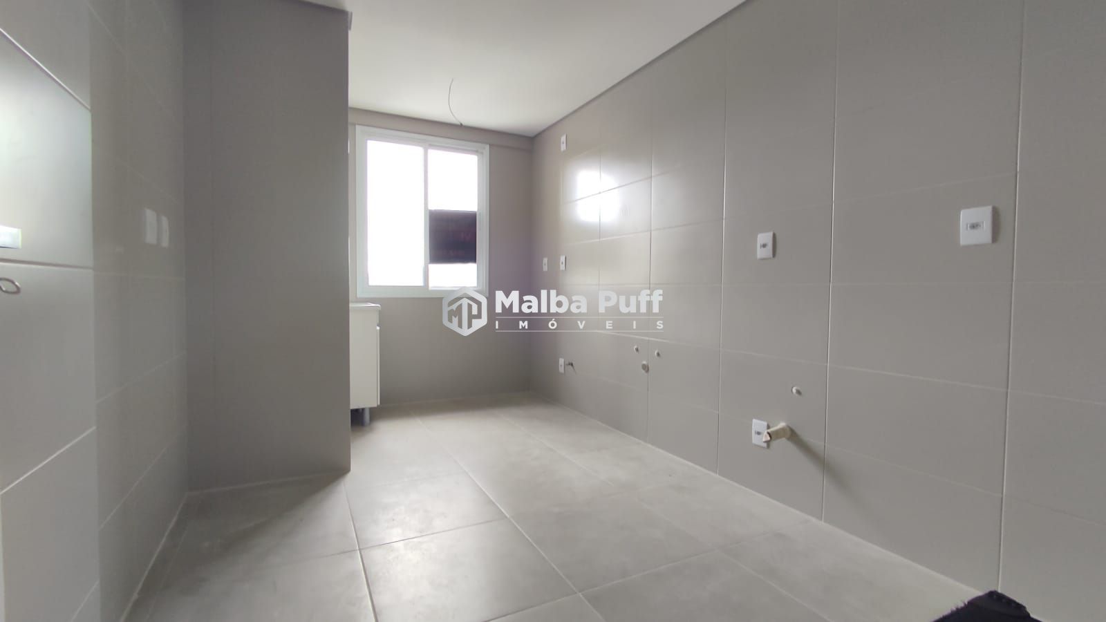 Apartamento à venda com 2 quartos, 81m² - Foto 12