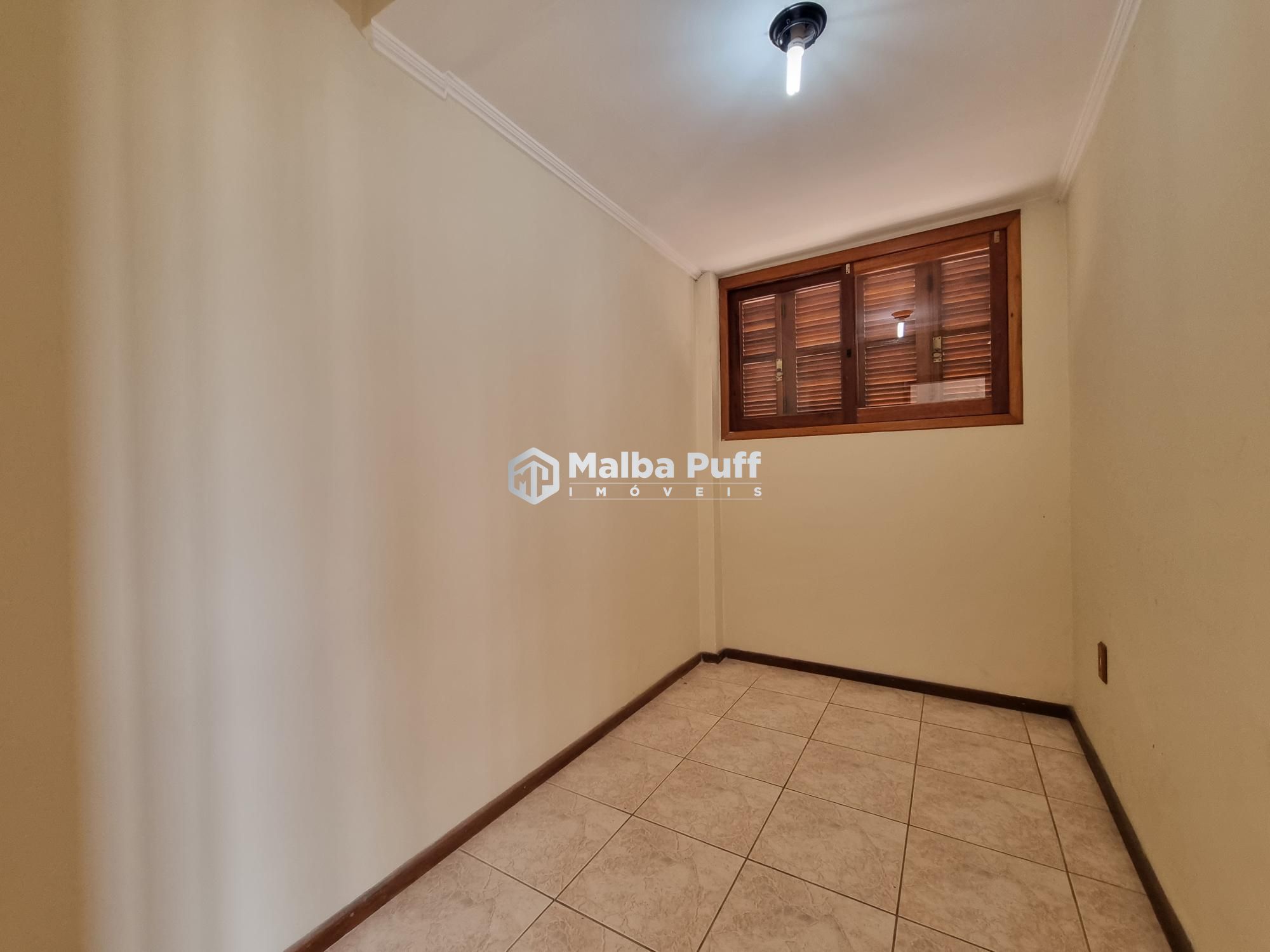 Casa à venda com 3 quartos, 390m² - Foto 15