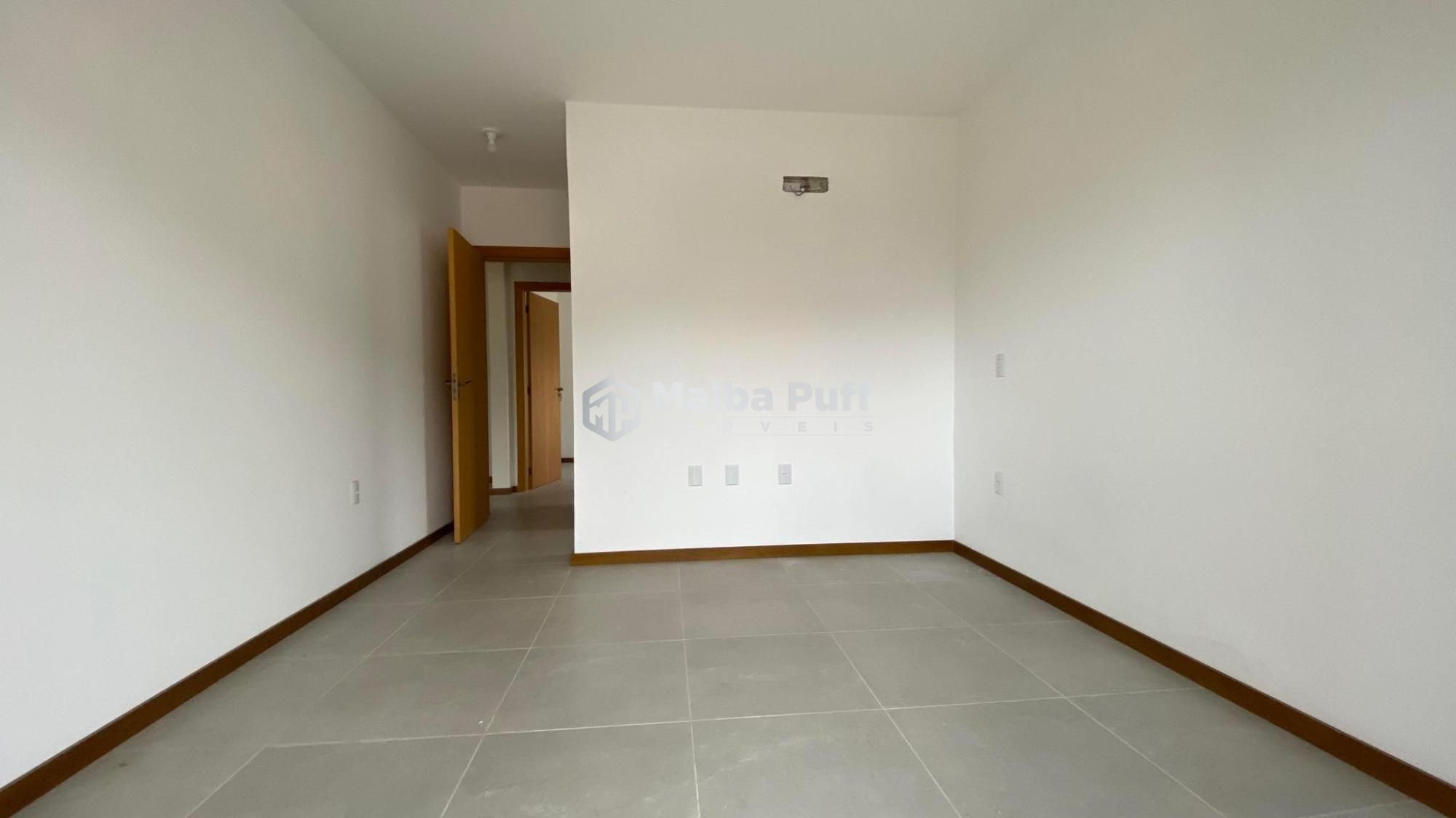 Apartamento à venda com 2 quartos, 79m² - Foto 4