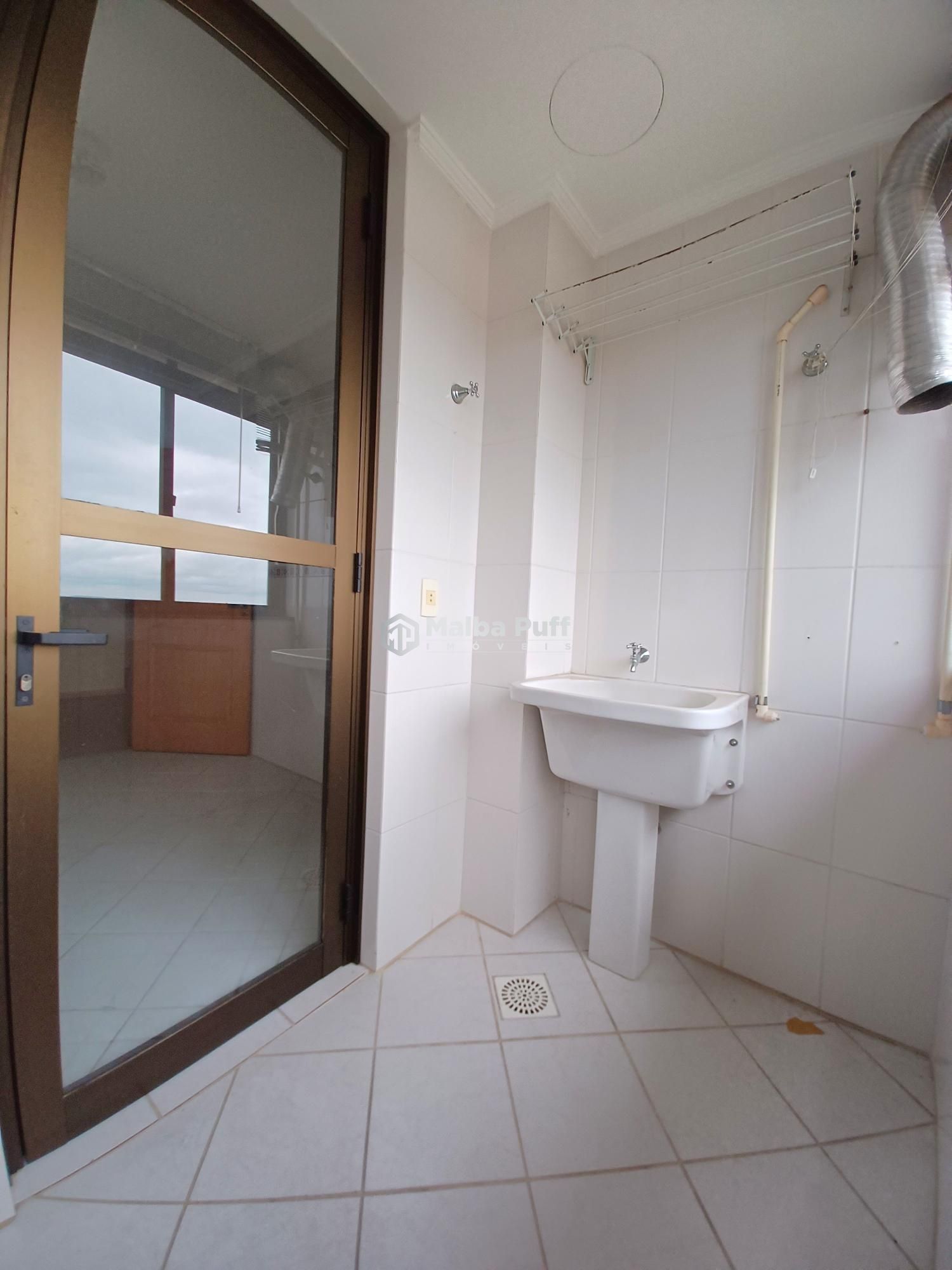 Apartamento à venda com 2 quartos, 102m² - Foto 17