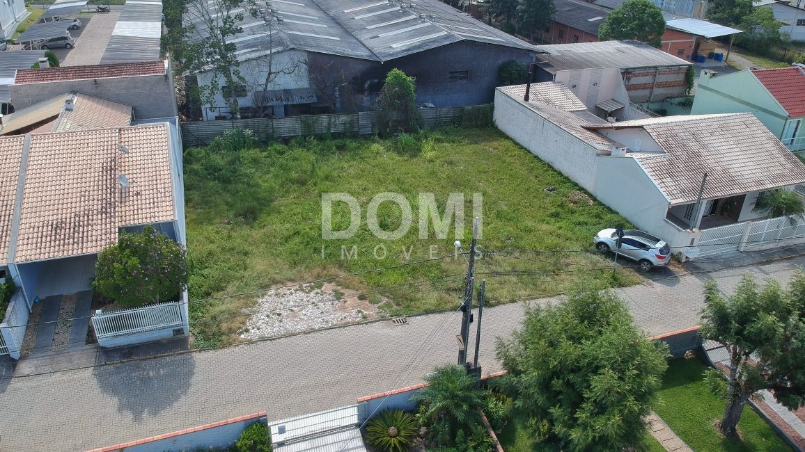 Terreno/Lote à venda, 742 m² por R$ 400.000,00