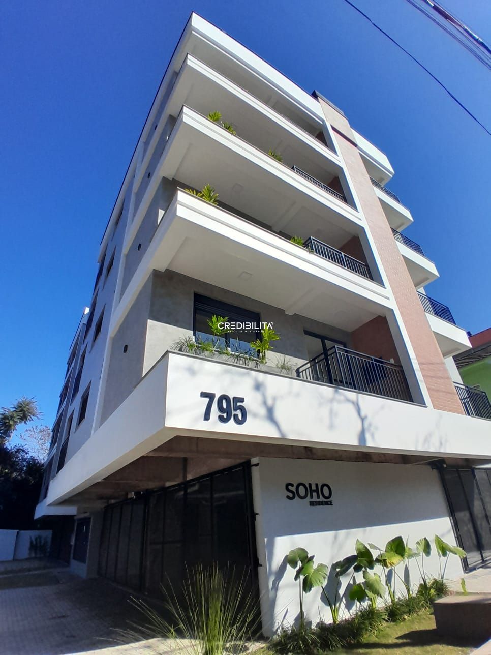 Apartamento novo, 01 dormitório com garagem