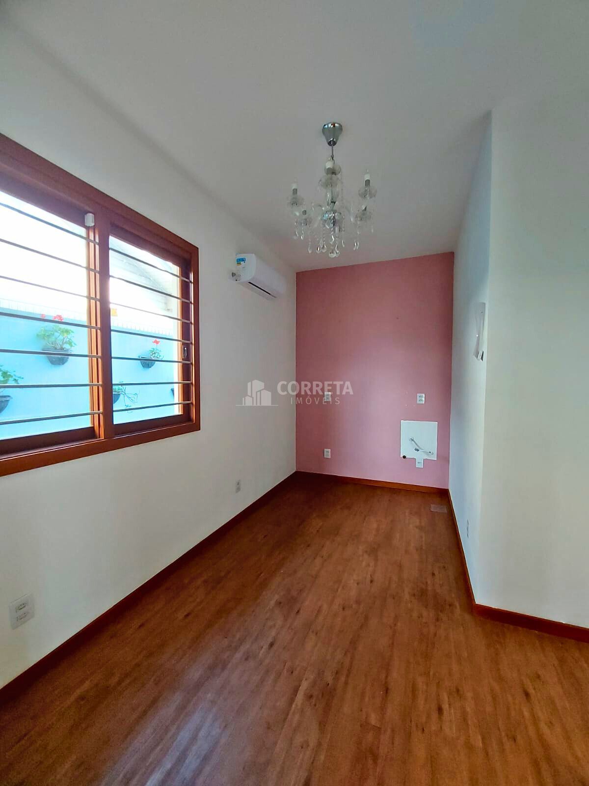 Casa à venda com 4 quartos, 256m² - Foto 18