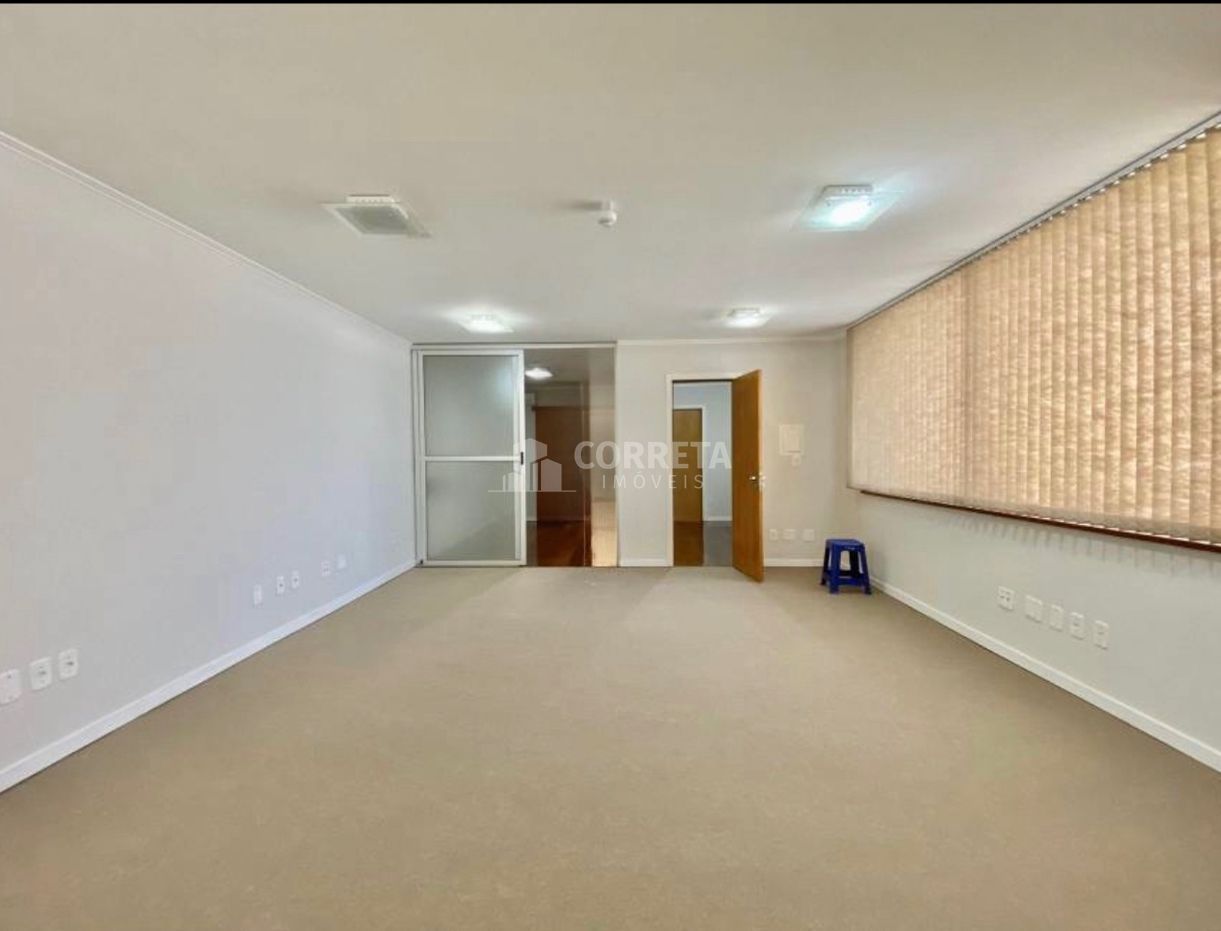 Conjunto Comercial-Sala à venda e aluguel com 5 quartos, 115m² - Foto 7