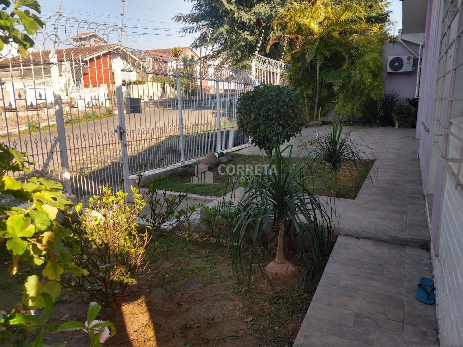 Casa à venda com 2 quartos, 201m² - Foto 3