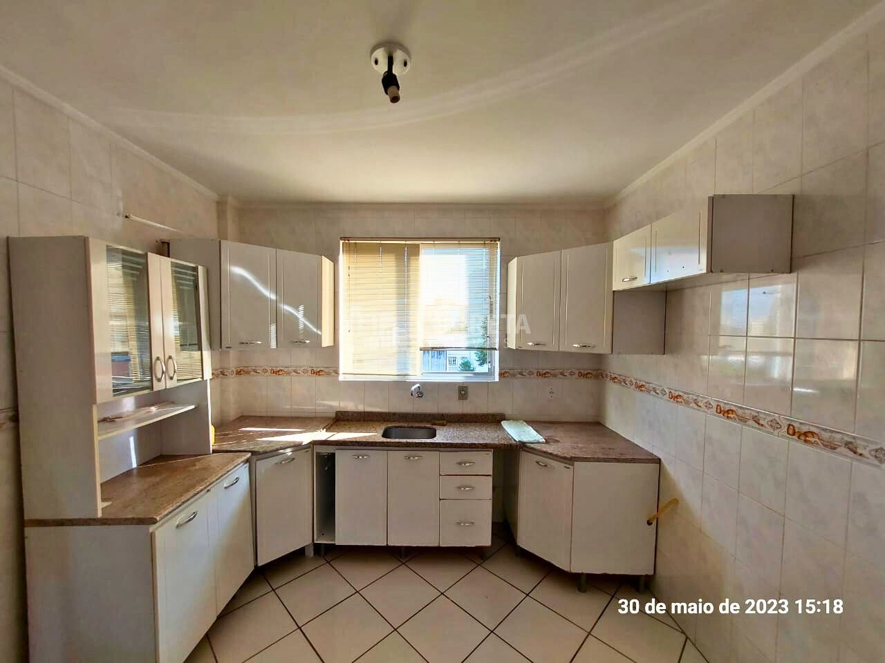 Apartamento à venda com 3 quartos, 82m² - Foto 9