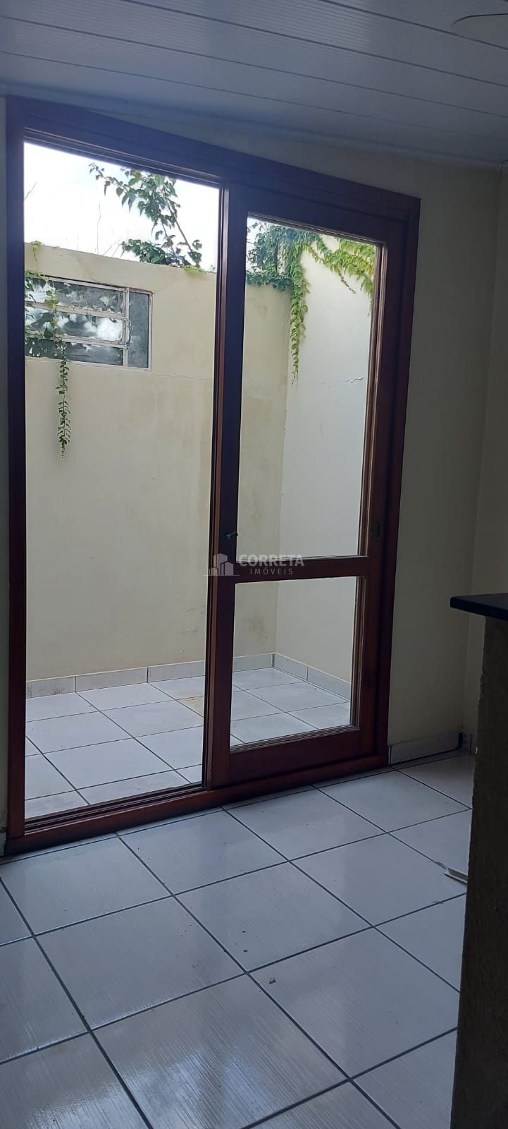 Apartamento à venda com 2 quartos, 70m² - Foto 4