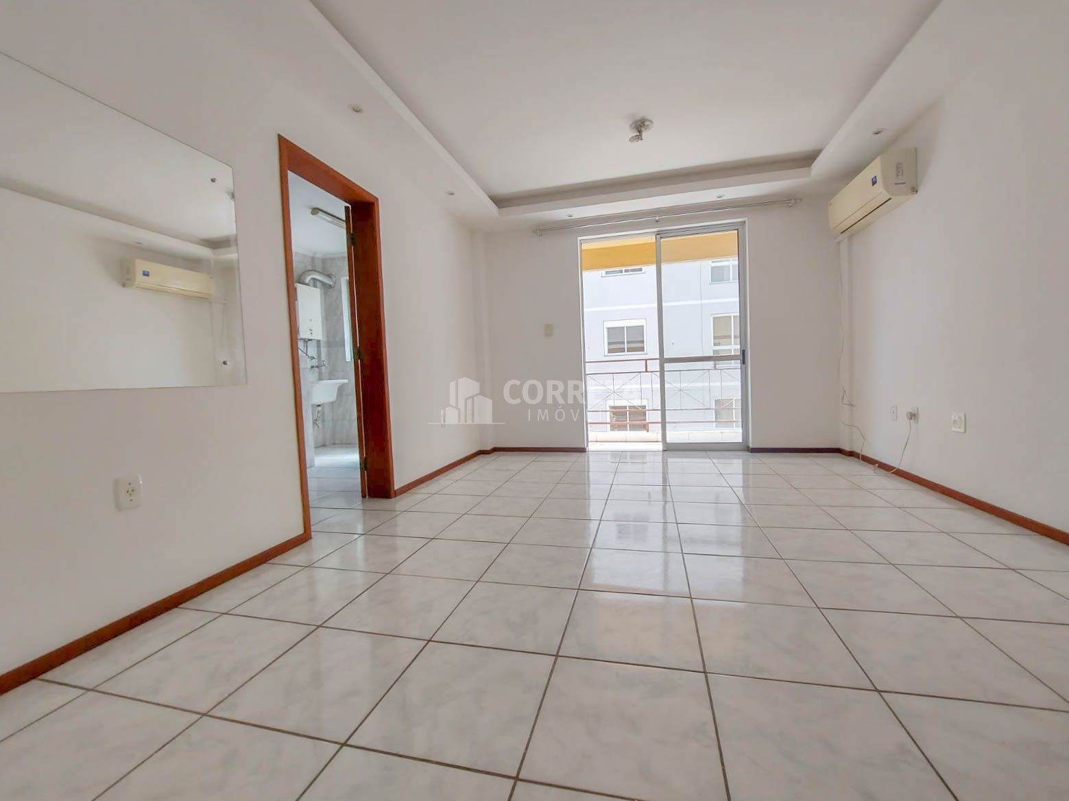 Apartamento à venda com 2 quartos, 80m² - Foto 2