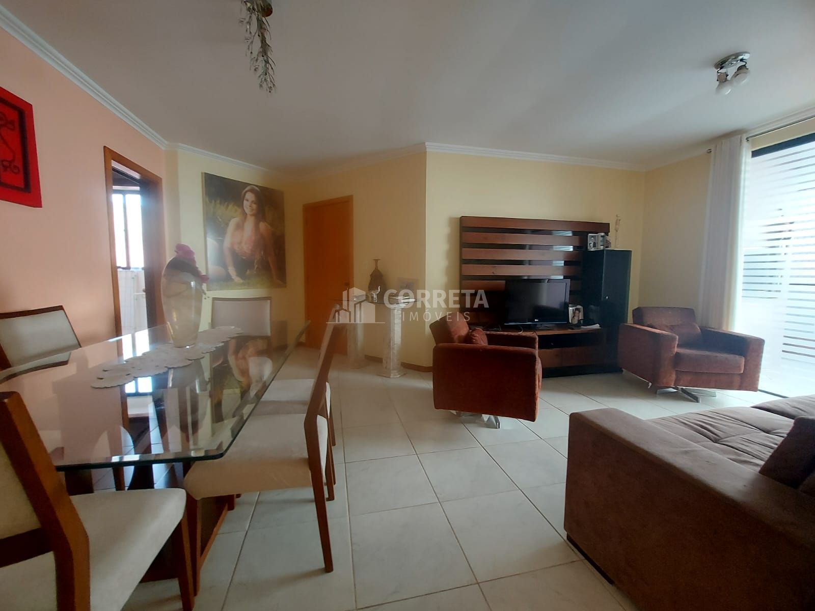 Apartamento à venda com 2 quartos, 92m² - Foto 3