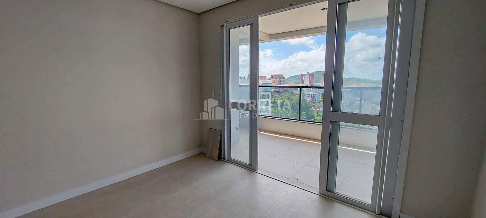 Apartamento à venda com 3 quartos, 153m² - Foto 5