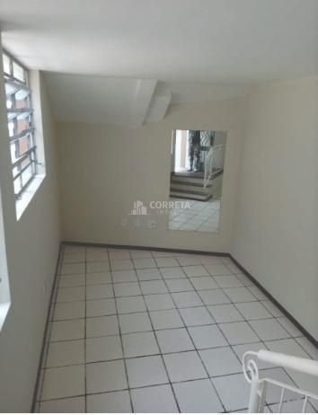 Apartamento à venda com 1 quarto, 40m² - Foto 2