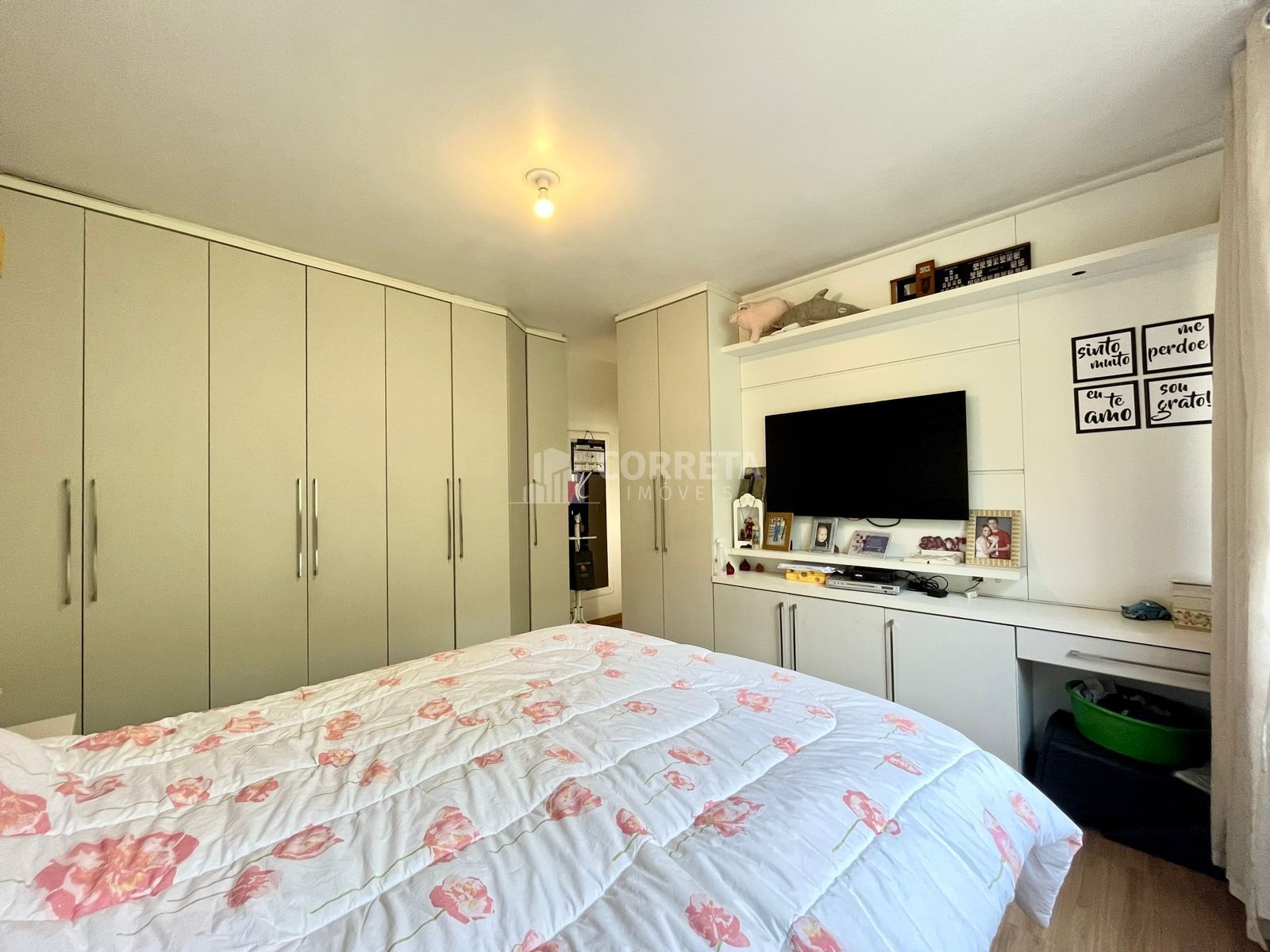 Apartamento à venda com 3 quartos, 196m² - Foto 14