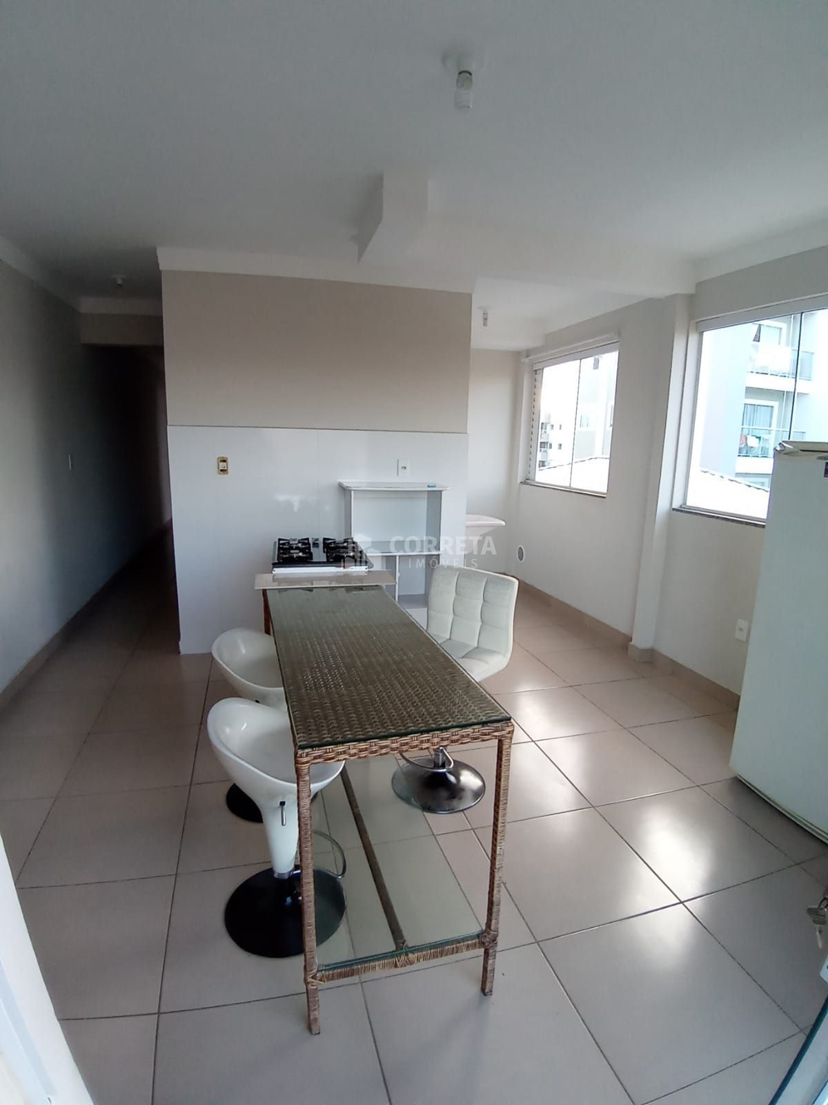 Apartamento à venda com 2 quartos, 60m² - Foto 4