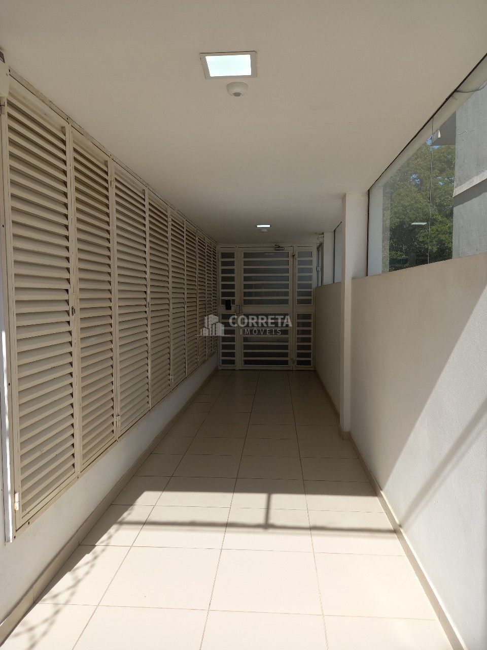 Apartamento à venda e aluguel com 1 quarto, 35m² - Foto 2