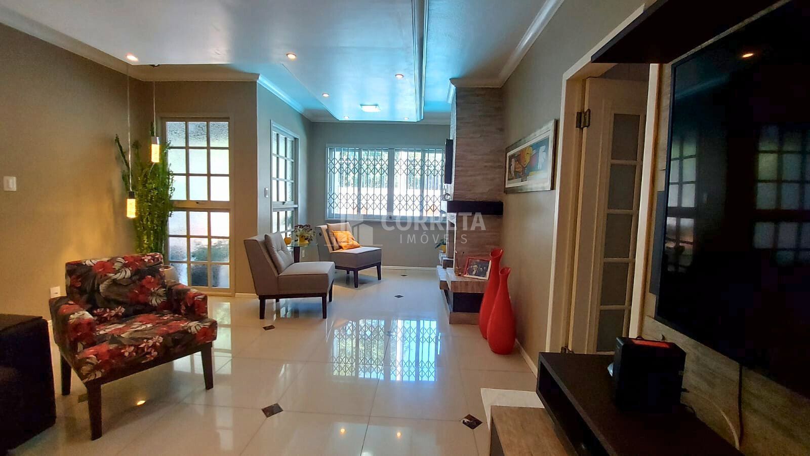 Casa à venda com 3 quartos, 260m² - Foto 6