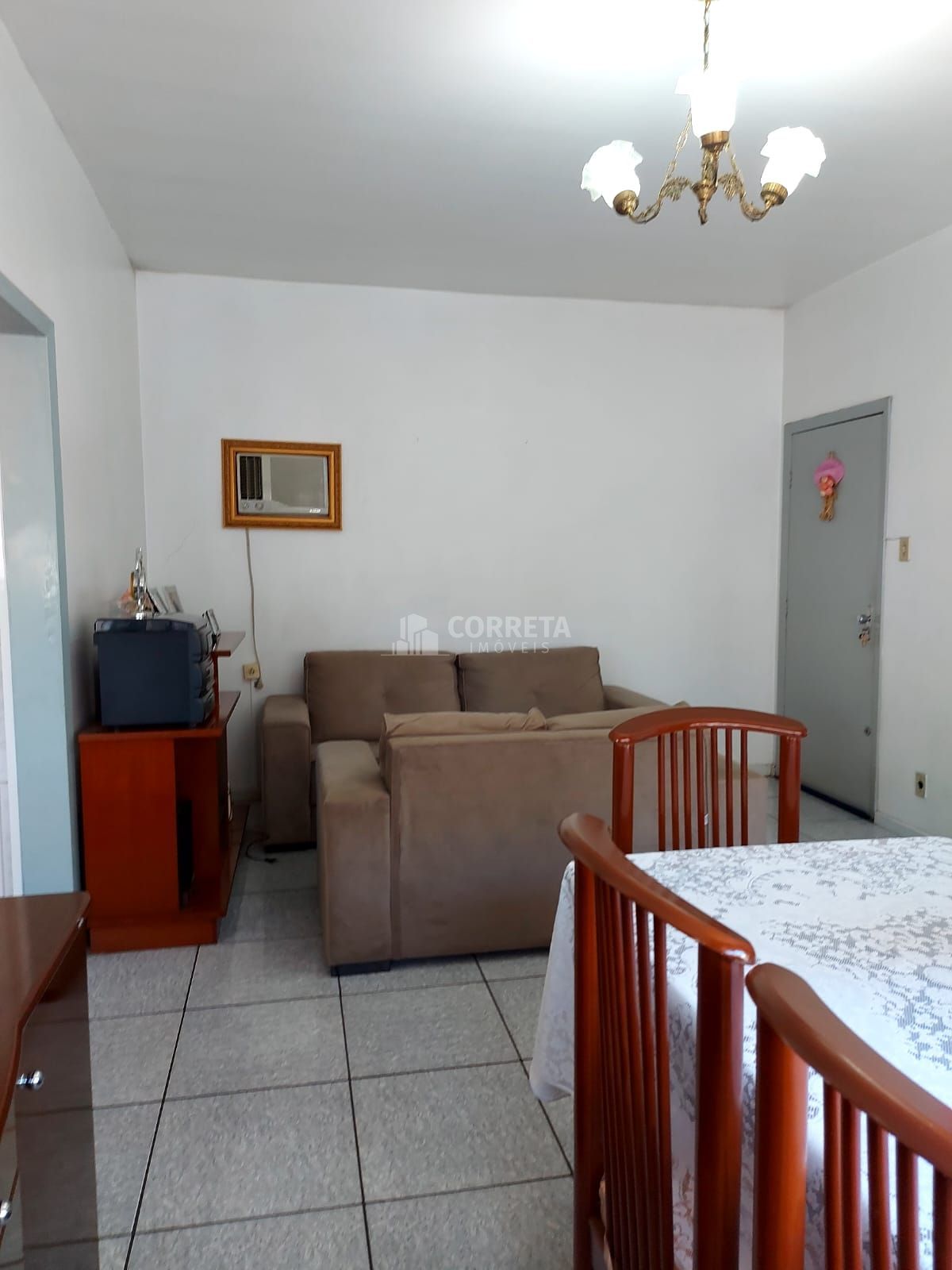 Apartamento à venda com 2 quartos, 100m² - Foto 4